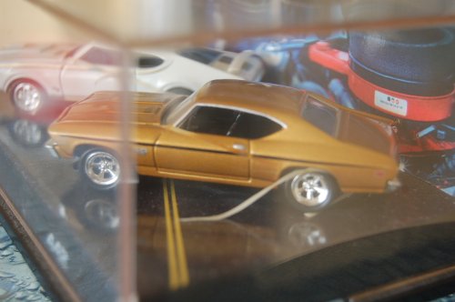 Hotwheels Muscle Cars Oldsmobile 442 & Chevrolet Chevelle 1:64 miniatura 3