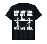 Klassisch geschnitten, doppelt genähter Saum.