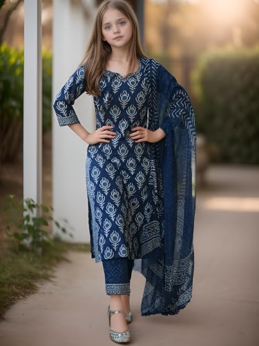 Image of Girls Printed Pure Cotton Kurta Pant with Dupatta in Pink and White