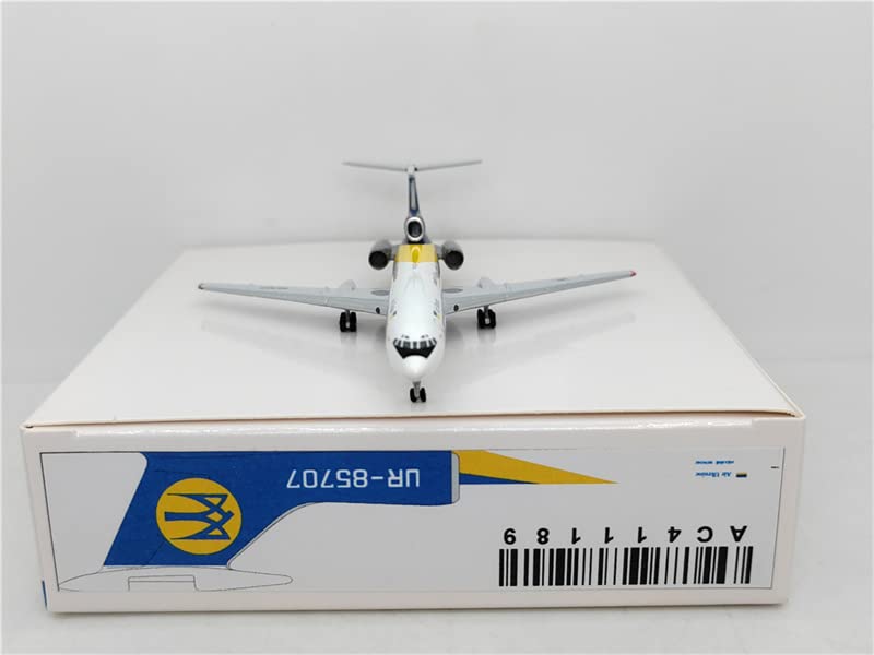 Amazon.co.jp: AeroClassics 1:400 完成品 Air Ukraine Tu-154 UR