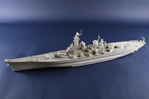 Trumpeter 1/350 American Battleship BB-67 Montana Plastic Model 05372 (Ship) - Image 5