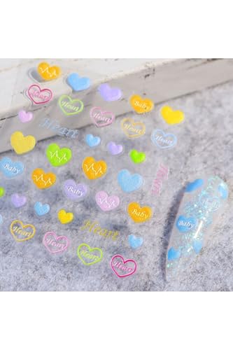 5D Kabartmalı Kalp Motifli Tırnak Süsleme Stickerı