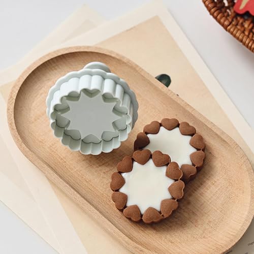 Cortador de galletas de flor en material resistente y compacto 5