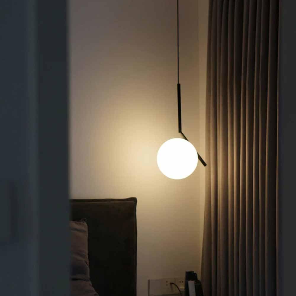 TRIVIDHA Lampade A Sospensione in Vetro Nordico Lampada A Sospensione in Vetro A Globo Bianco per Isola Cucina Moderne Lampade A Sospensione in Metallo per Camera da Letto Soggiorno Bar