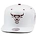 Mitchell & Ness Chicago Bulls Snapback Hat Cap White/Maroon