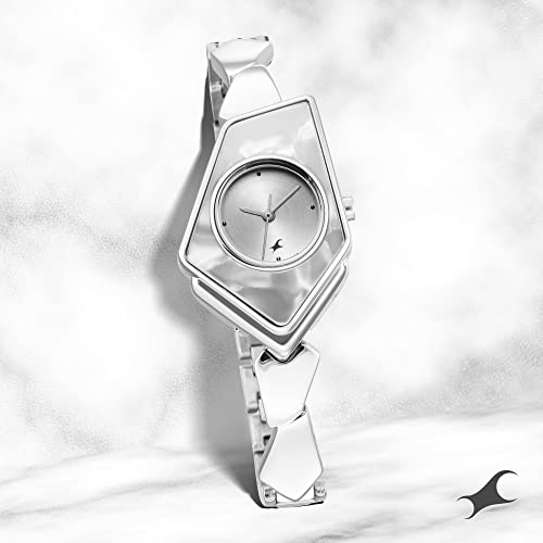Image of Fastrack Younique Quartz Analog Silver Dial Metal Strap Watch for Girls-NS6279SM01
