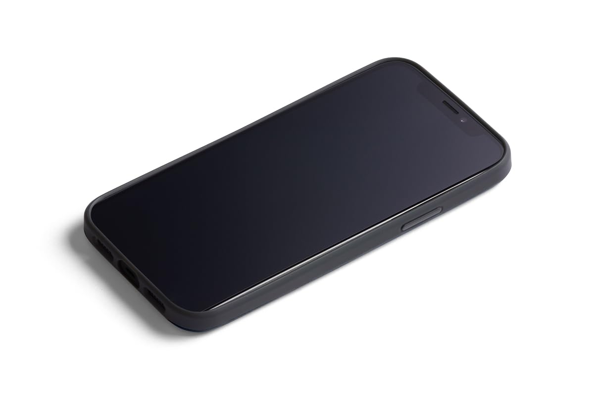 Amazon.co.jp: Bellroy Premium Slim Leather Phone Case（iPhone 13