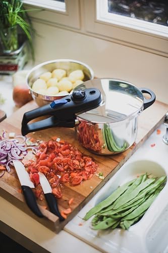 Elo Praktika XS - Olla a presión pequeña (2,7 litros), color plateado, acero inoxidable