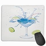 Die rutschfeste Gummirückseite hält das Mauspad an Ort und Stelle.