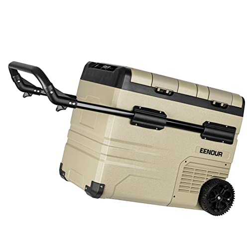 カートがついた冷蔵庫