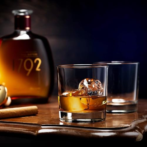 Image of Florion Fashioned Italian Whiskey Glass - Heavy Base Rocks Barware Glasses for Scotch, Mixed Drinks, Wine, Bourbon, Juice, Water and Cocktail Drinks (Pack of 4)
