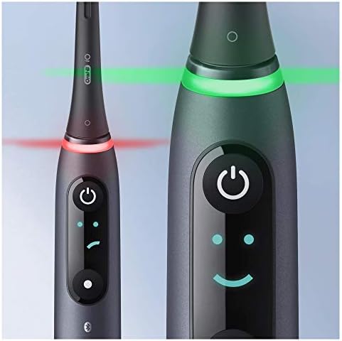 Oral-B iO8 Electric Toothbrush with Revolutionary Magnetic Technology, App Connected Handle, 1 Toothbrush Head & Travel Case, 6 Modes with Teeth Whitening, 2 Pin UK Plug, Black