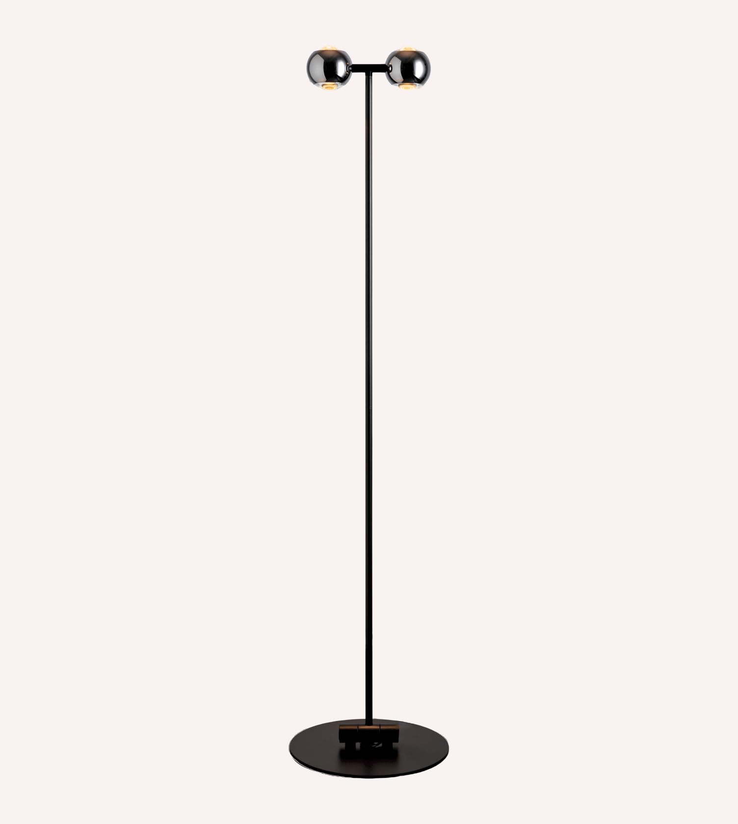 NEONA ALTOS LED Stehleuchte Chrom dimmbar mit Fernbedienung – Stehlampe mit doppelseitigem Lichtaustritt, warmweiß 2700K, 2210 Lumen, 131 cm, Memory-Funktion, 3 Jahre Garantie (Schwarz Chrom)