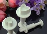Juego de 3 Set de 3 cortapasta con extractor Forma de Corazón Cake design