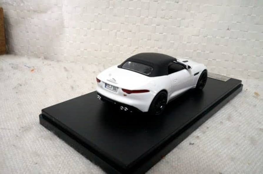 Amazon | PREMIUM X ジャガー F-TYPE V8s 2013 1/43 ミニカー 白V Amazon | PREMIUM X ジャガー F-TYPE V8s 2013 1/43 ミニカー 白V