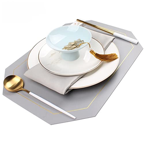 Table à manger sublimée par un set vaisselle paysage et sa serviette - 3