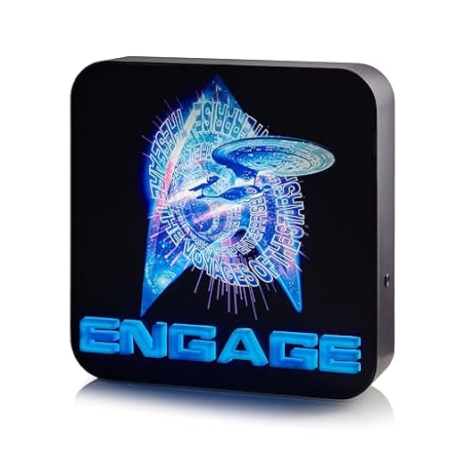 Numskull Lámpara de escritorio oficial de Star Trek con logotipo 3D para dormitorio, oficina, hogar, estudio, trabajo, mercancía de Star Trek | Ya disponible en tu tienda friki favorita! En mundofriki.es! Numskull Lámpara de escritorio oficial de Star Trek con logotipo 3D para dormitorio, oficina, hogar, estudio, trabajo, mercancía de Star Trek | Ya disponible en tu tienda friki favorita! En mundofriki.es!