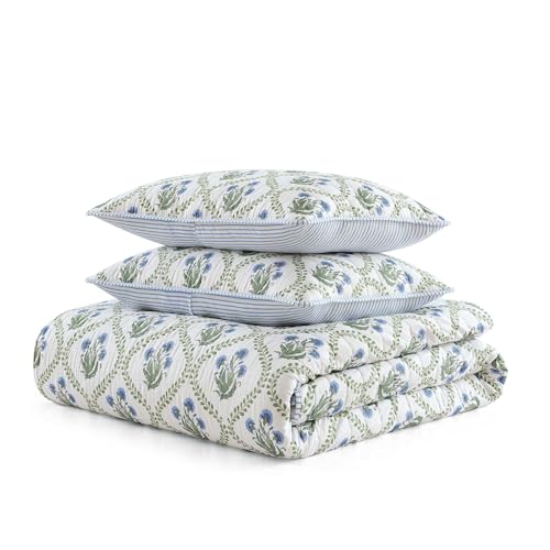 Image of Martha Stewart - Twin Quilt Set, 100% Soft Cotton Floral Bedding for Year Round Comfort, 2 Piece Bed Set with Matching Pillowcase (Chloe Green)