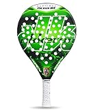 pala padel akkeron andromeda La pala idónea para un nivel de juego medio/alto. Pala redonda con poquito peso y muy blanda, lograrás olvidarte de lesiones de hombro o de epicondinitis por su composición y balance, Se añade carbono a este clásico de la marca, aumentando sus prestaciones con un amplio porcentaje. Sistema de taladrado circular he incorpora el sistema FACETENSE de taladrado, que amplia su potencia. El sistema LEGACY, es único en el mundo del padel, mejora el rendimiento del producto y la resistencia y durabilida