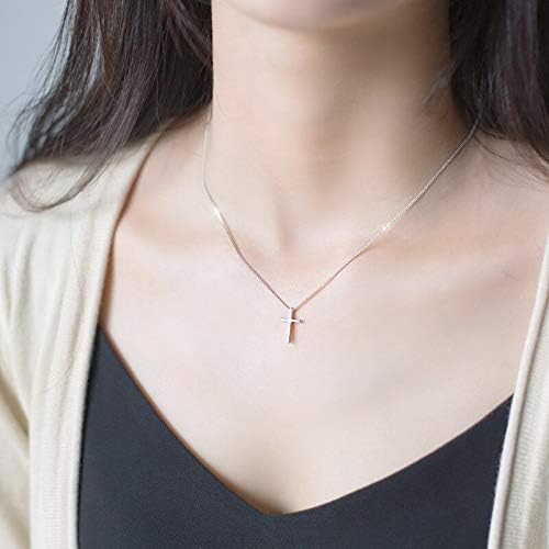 Colliers de croix classiques avec chaînes à pendentif intemporels