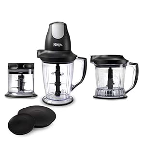 Ninja QB1004 Blender/Food Processor with 450-Watt Base, 48oz Pitcher, 16oz Chopper Bowl, and 40oz Processor Bowl for Shakes, Smoothies, and Meal Prep,Black