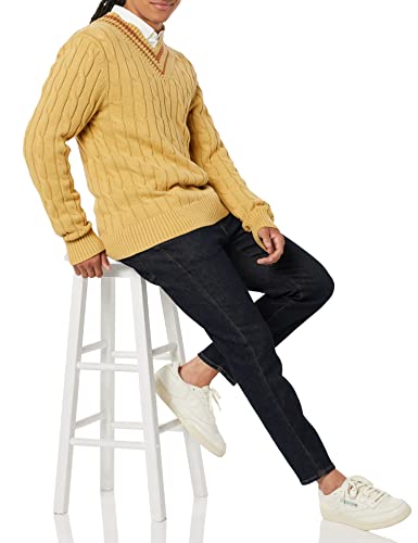 Amazon Essentials Men's Cable Knit V-Neck Sweater3