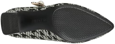 Bandolino Women's Kirsten Pump, Black/White Houndstooth, 7.5 | Image 2