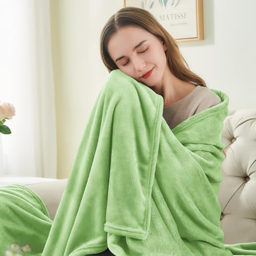 Image of BEDELITE Fleece Blanket Grass Green Throw Blankets for Couch & Bed, Luxury Plush Cozy Fuzzy Blanket 50 inch x 60 inch, Super Soft Warm Lightweight Throw Blanket for Travel Camping