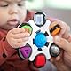 Baby Einstein Curiosity Clutch Sensorisches Spielzeug, 6 Aktivitäten, BPA frei, sicher und pflegeleicht, fördert die Feinmotorik Multicolored