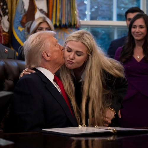 Maga moms, Trump babies and Erika Kirk: Republicans woo women in run-up to midterms Podcast Por  arte de portada