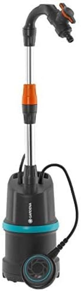 GARDENA Regenfasspumpe 4000/1 Bundle; mit integriertem Filter, Fördermenge 4000 l/h, Regulierventil zur Einstellung der Wasserenge; enthält Regenfasspumpe 4000/1 und Classic Schlauch 13mm (1/2"), 20m