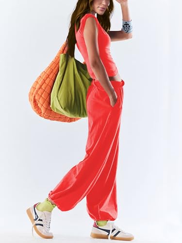 Women 2 Piece Outfit Set Loungewear Cropped Tops and Jogger Sweatpant Matching Set Coordinated Sweatsuit with Pockets3