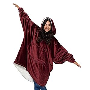 THE COMFY Original | Oversized Microfiber & Sherpa Wearable Blanket, Great Gift for Any Occasion, Seen On Shark Tank…