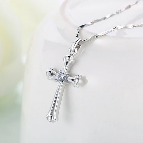BeeSpring Necklace Pendant Women Girls Models in Europe and America Fashion Simple Crystal Diamond Necklace Pendant Chain Clavicle Short Paragraph