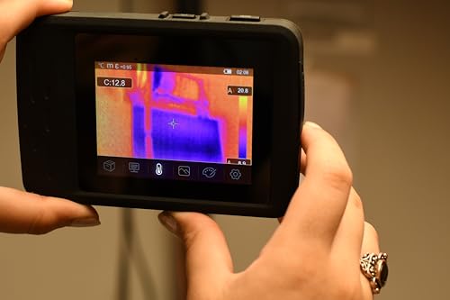 Image of Triplett IRTC550 Pocket Thermal Imaging Camera with 3.5 inch Color Touchscreen Display