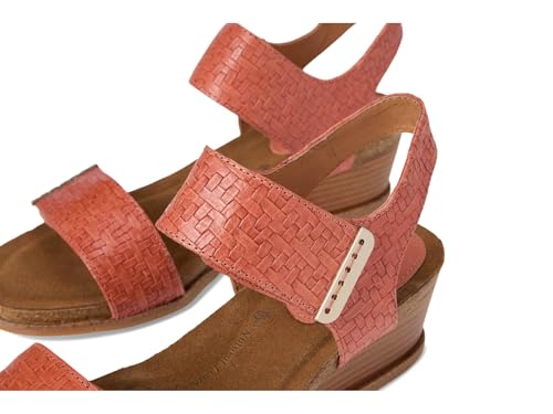 Image of Sofft Women's Verdi II Canyon Coral Woven 7.5 Medium