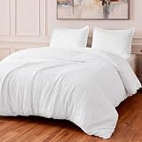 Amazon Basics Duvet Cover Set with Jacquard Geometric Pattern, 3-Piece with 1 Duvet Cover and 2 Pillow Shams, Comforter Not Included, Queen, White