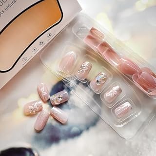 DZPGUONIZ 24pcs Short Square Press on Nails French Tip Fake Nails White Flower with Star Design Glitter False Nails Luxury Nail Charms Crafts White Stripes Glue on Nails for Women Manicure Tips