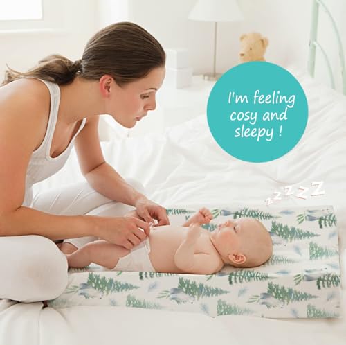 Image of BROLEX Changing Pad Covers for Baby: Boy Girls Ultra Stretchy Soft 2 Pack, Brown Polar Bears