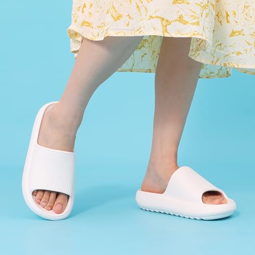 Image of Comwarm Cloud Slide Sandals for Women Men Ultra Comfort Recovery Pillow Slippers Soft Summer Beach Shoes with Low Arch Support