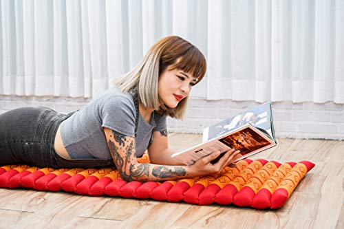 Image of Leewadee - Foldable Floor Mattress - Japanese Roll Up Futon -Trifold Tatami Mat- Guest Floor Bed - Camping Mattress - Thai Massage Mat, Kapok Filled, 75 x 20 inches, Orange Red