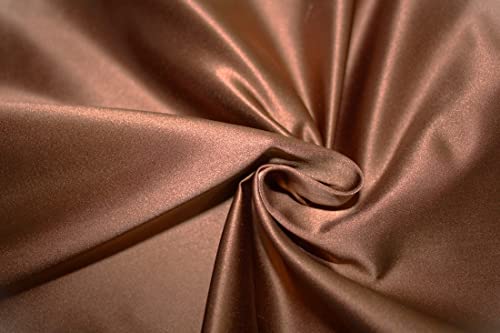 Soie néerlandaise marron vêtement fluide et robe de soirée élégante