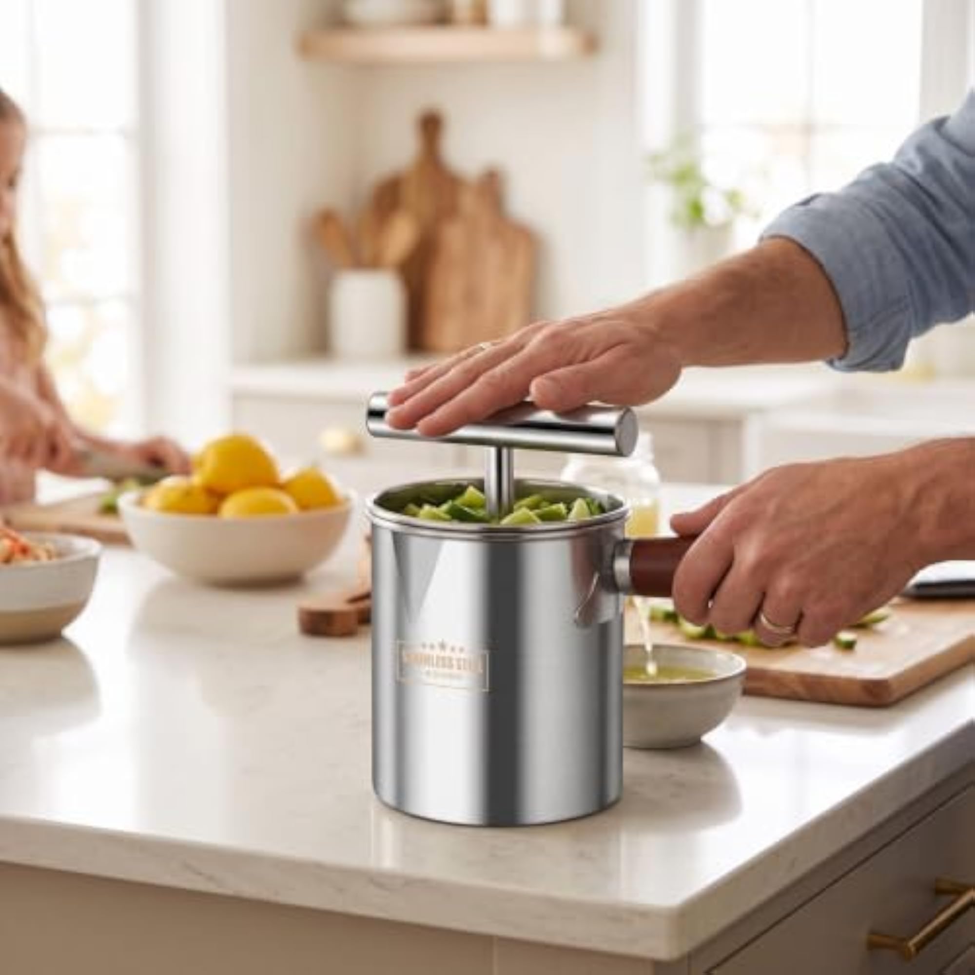 Non Electric Stainless Steel Press Juicer
