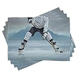 ABAKUHAUS Sport Platzmatten, Eishockey-Spieler mit Stock und Puck Berg Hintergrund Canadian, Tiscjdeco aus Farbfesten Stoff für das Esszimmer und Küch, Charcoal Grau Weiß und Grau