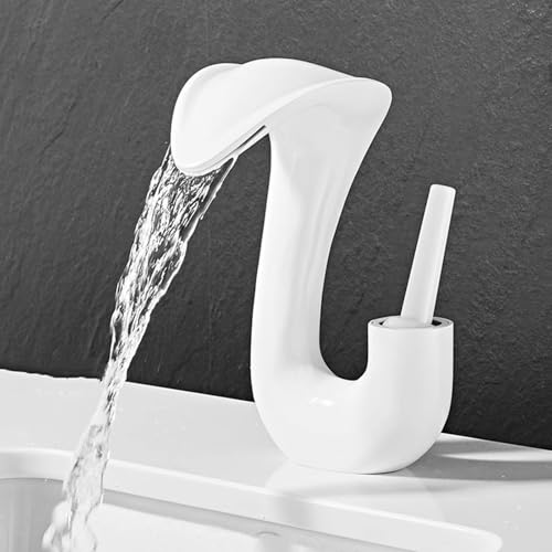 Robinet cascade de salle de bain blanc pour transformer votre lavabo en espace bien-être