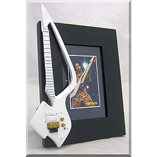 PRINCE Cadre Photo Guitare Miniature Model »C » PIN - Les Beatles, Paul McCartney, John Lennon, RIngo Starr, George Harrison