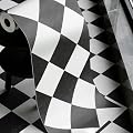 auxua Peel and Stick Floor Tile, Black Checkered Pattern Continuous Vinyl Roll Flooring – 15.7'' x 19.68 ft Roll Covers 25.83 sq. ft, Effortless Alignment, Seamless Look Design for Bathroom, Kitchen