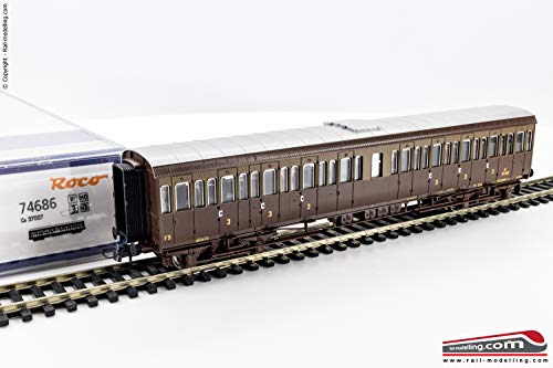 ROCO 74686 - H0 1:87 - Carrozza passeggeri FS Centoporte Cz 37007 di 3° Cl. Epoca III