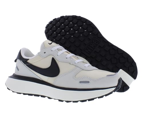 Nike Women's Phoenix Waffle Sneakers2