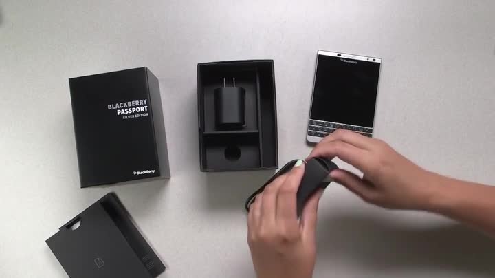 Blackberry Passport - SQW100-1, Factory Unlocked : Amazon.ca
